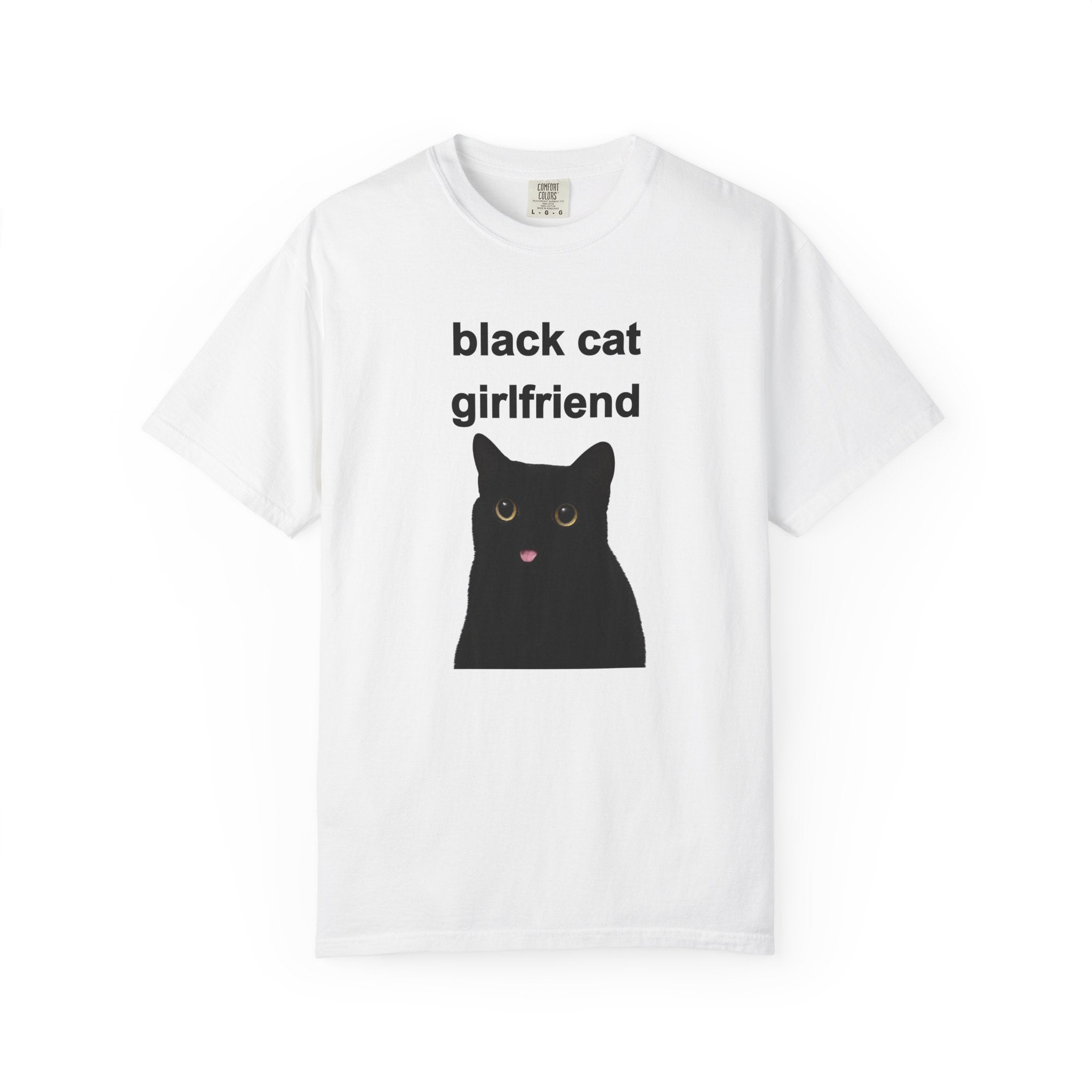 black cat girlfriend | T-shirt